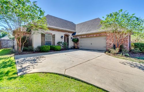 233 Stonebridge Boulevard, Brandon, MS, 39042 | Card Image