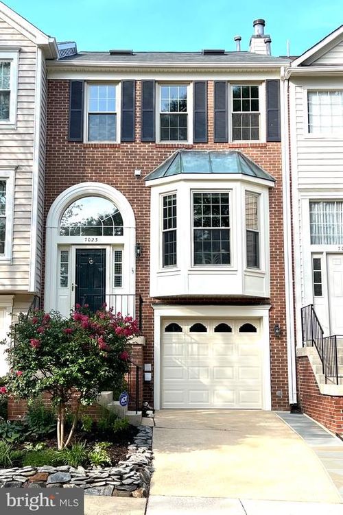 7023 Ashleigh Manor Ct, ALEXANDRIA, VA, 22315-4756 | Card Image