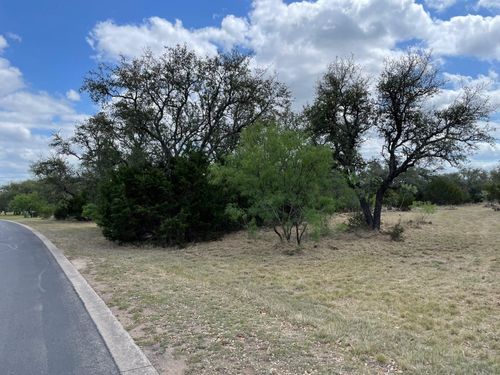 302 Vista View Trl, Spicewood, TX, 78669-8432 | Card Image