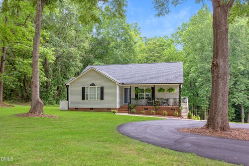 117 Ironwood Ln, Clayton, NC, 27520-5618 | Card Image