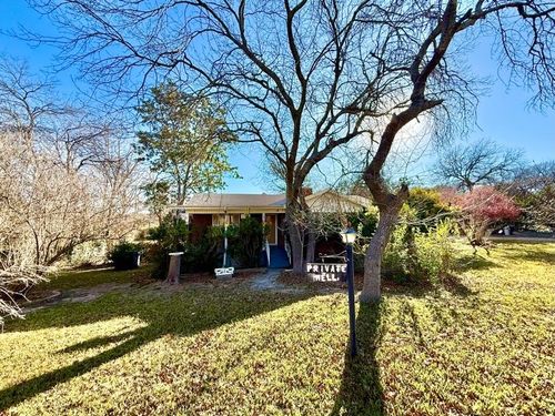 113 Townes Dr, Lakeside, TX, 76108-9459 | Card Image