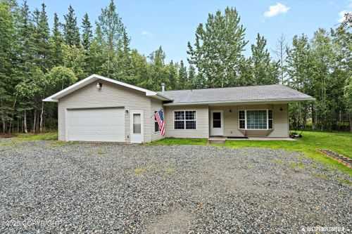 4851 W Stratford Ct, Wasilla, AK, 99623-8702 | Card Image