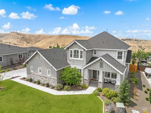 11729 N 11th Way, Boise, ID, 83714-9360 | Card Image