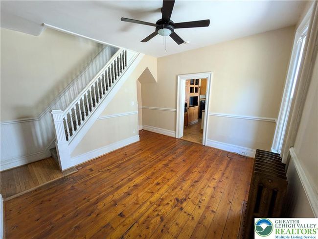 224 N 11 Th St, Townhouse with 4 bedrooms, 3 bathrooms and null parking in Allentown PA | Image 11