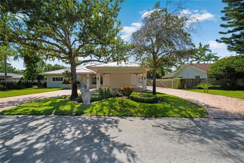 14601 Pompano Dr, Coral Gables, FL, 33158-1821 | Card Image