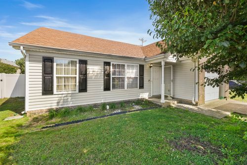 1500 Brookchase Ct, Antioch, TN, 37013-8104 | Card Image