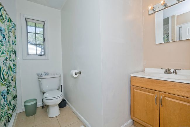198 Connecticut Ave, House other with 3 bedrooms, 2 bathrooms and null parking in Newington CT | Image 22