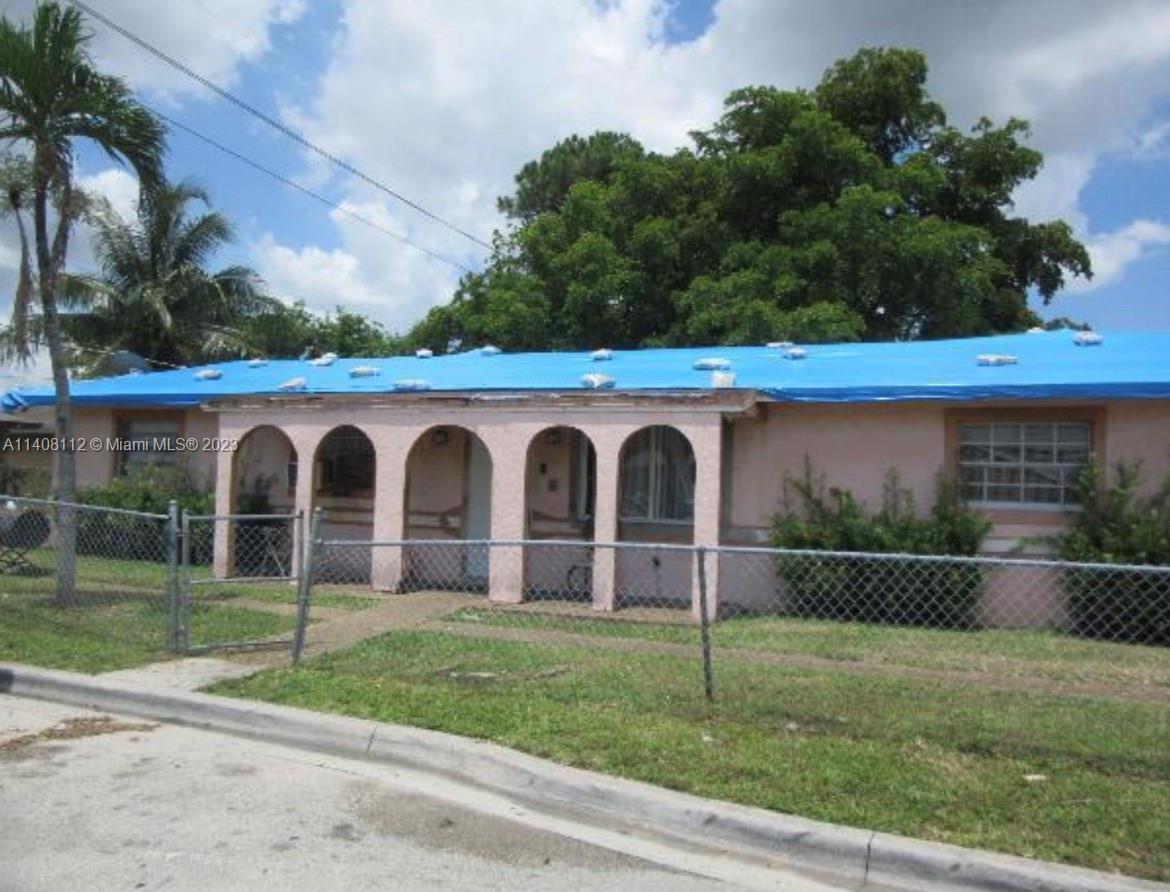 9th Pl, Fort Lauderdale, FL 33311
