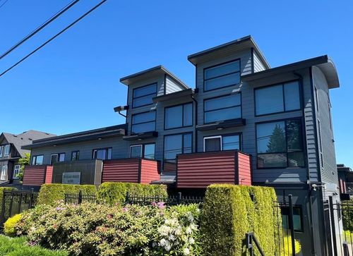 206-6588 Elgin Ave, Burnaby, BC, V5H3S6 | Card Image