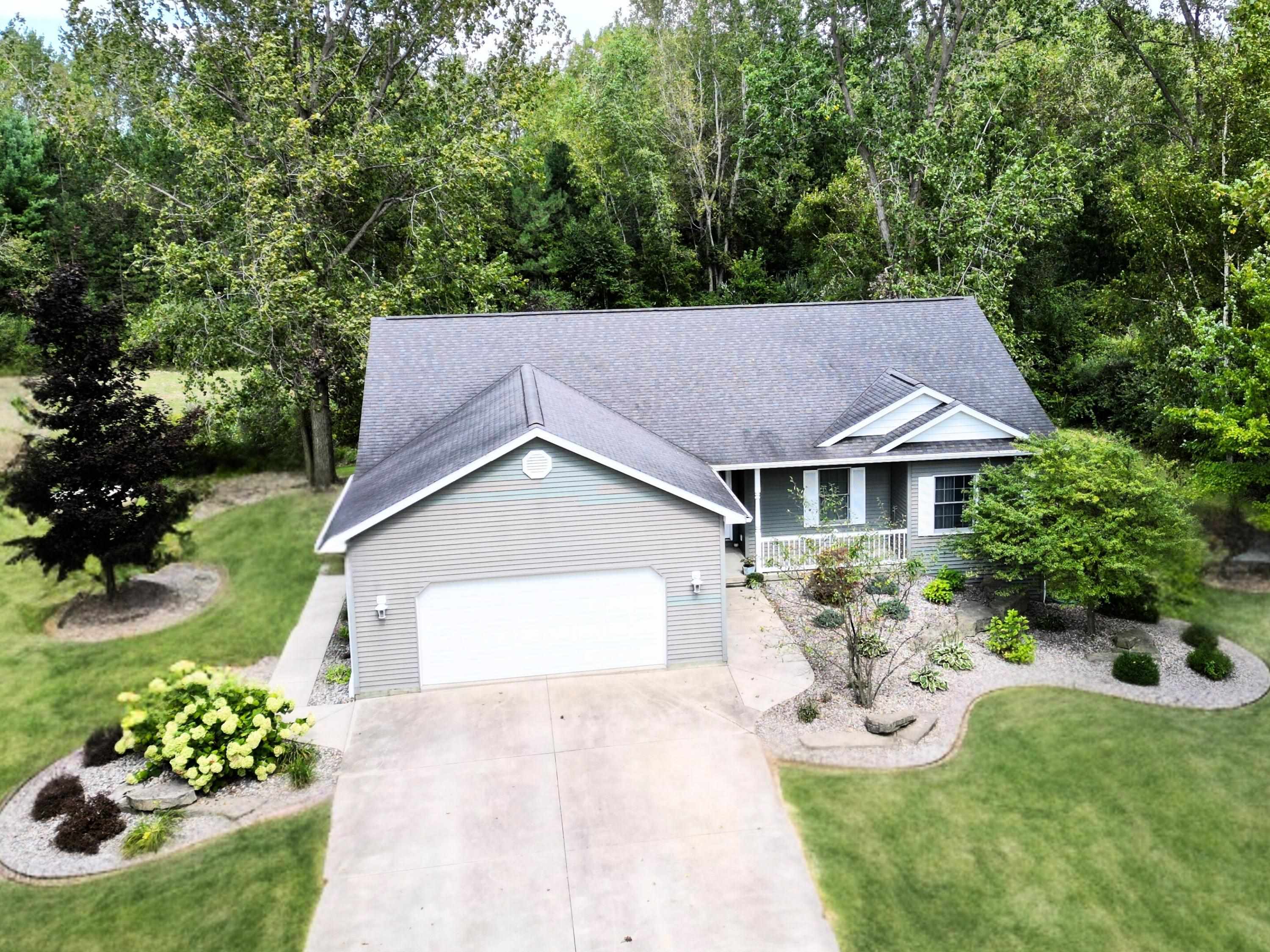 Sanilac Rd, Vassar, MI 48768