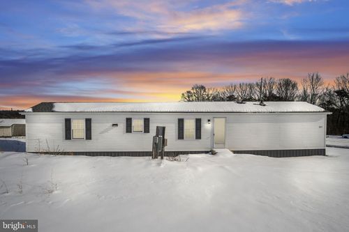 821 Windy Hill Road, SHERMANS DALE, PA, 17090 | Card Image