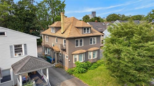 395 University Ave, Rochester, NY, 14607-1050 | Card Image
