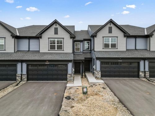 10523 Harbor Ln N, Maple Grove, MN, 55369-7419 | Card Image