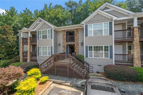 1202 Madison Ln Se, Smyrna, GA, 30080-7871 | Card Image