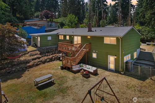 4364 151st Avenue Se, Bellevue, WA, 98006 | Card Image
