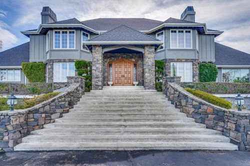 21697 Rainbow Drive, Cupertino, CA, 95014 | Card Image