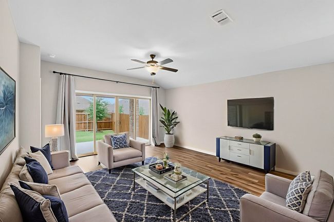 1512 Cobblestone Rd, House other with 3 bedrooms, 2 bathrooms and null parking in Melissa TX | Image 5
