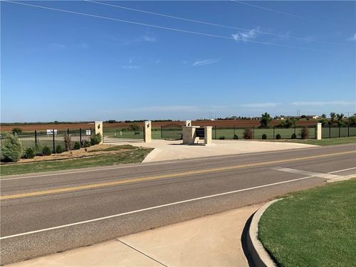 1801 Clearwater Court, Kingfisher, OK, 73750 | Card Image