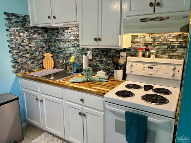 APT-304 - 201 S Stillman St, Condo with 1 bedrooms, 1 bathrooms and null parking in Pensacola FL | Image 8