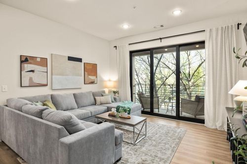 205-112 Rogers St Ne, Atlanta, GA, 30317-1020 | Card Image