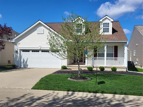 6210 Dogwood Ln, North Ridgeville, OH, 44039-1235 | Card Image