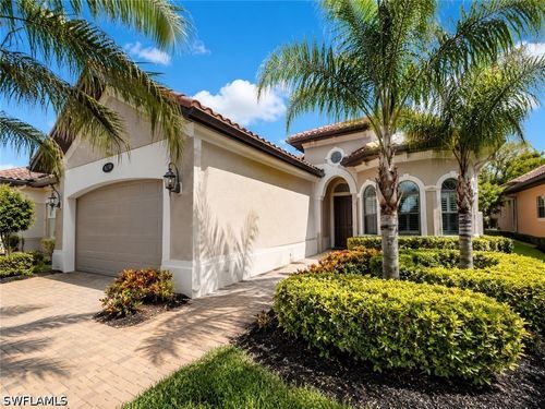 6574 Amarone Ln, NAPLES, FL, 34113-1717 | Card Image