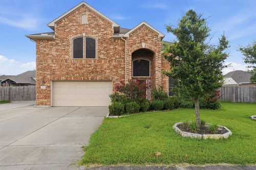 9518 Franklin Dr, Mont Belvieu, TX, 77523-5304 | Card Image