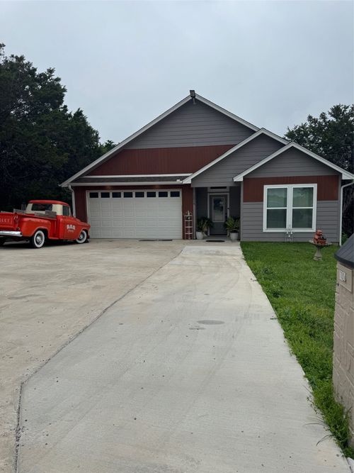 1014 Scenic Dr, Granbury, TX, 76048-5938 | Card Image