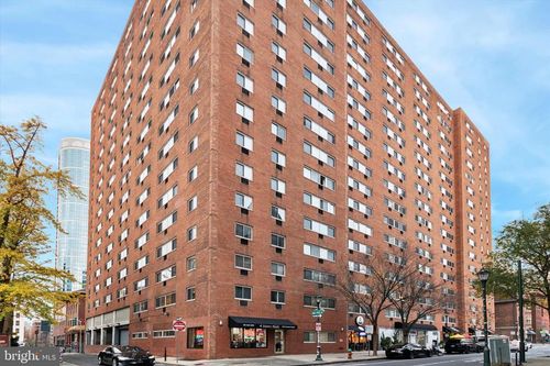 1612-2101 Chestnut St, PHILADELPHIA, PA, 19103-3131 | Card Image
