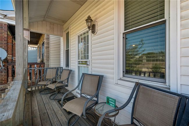 322 Darsie St, House other with 3 bedrooms, 2 bathrooms and 2 parking in Bloomfield PA | Image 22