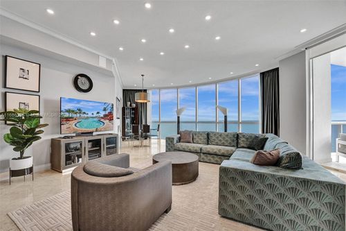 3409-18101 Collins Ave, Sunny Isles Beach, FL, 33160-3388 | Card Image