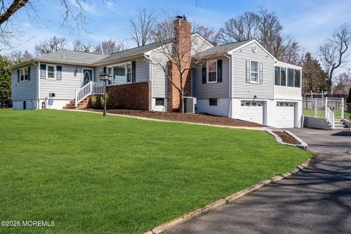 68 Leedsville Dr, Lincroft, NJ, 07738-1210 | Card Image