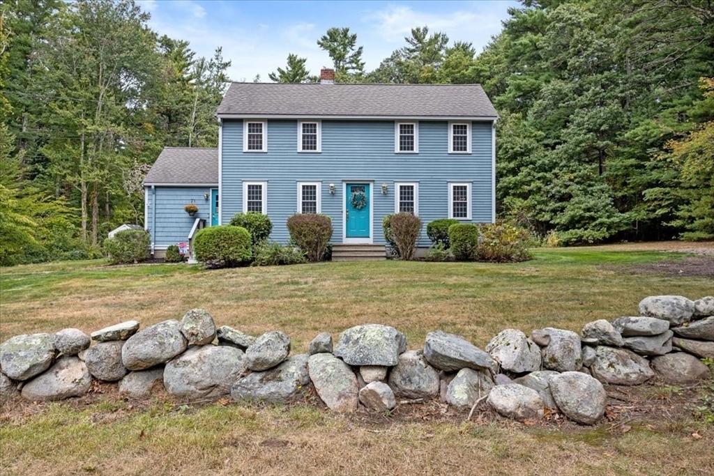 Long Hill Rd, Pembroke, MA 02359