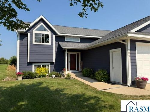 602 Ne 25th Court, Waseca, MN, 56093 | Card Image