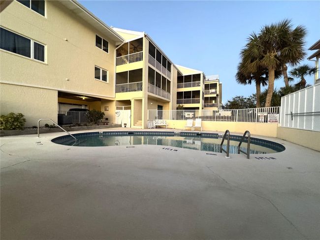 APT-10 - 109 Bayshore Rd, Condo with 2 bedrooms, 2 bathrooms and null parking in Nokomis FL | Image 49