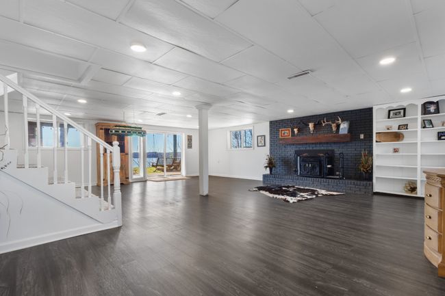 591 Shore Dr, House other with 3 bedrooms, 2 bathrooms and 2 parking in Big Sandy TN | Image 49