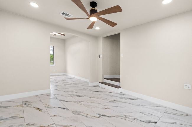304 N Parvin St, House other with 3 bedrooms, 3 bathrooms and null parking in Prosper TX | Image 11