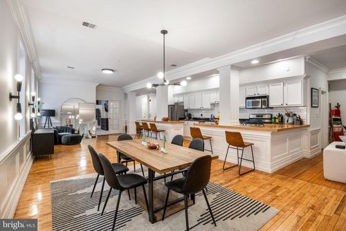 apt-2-237 N Bread St, PHILADELPHIA, PA, 19106-1238 | Card Image