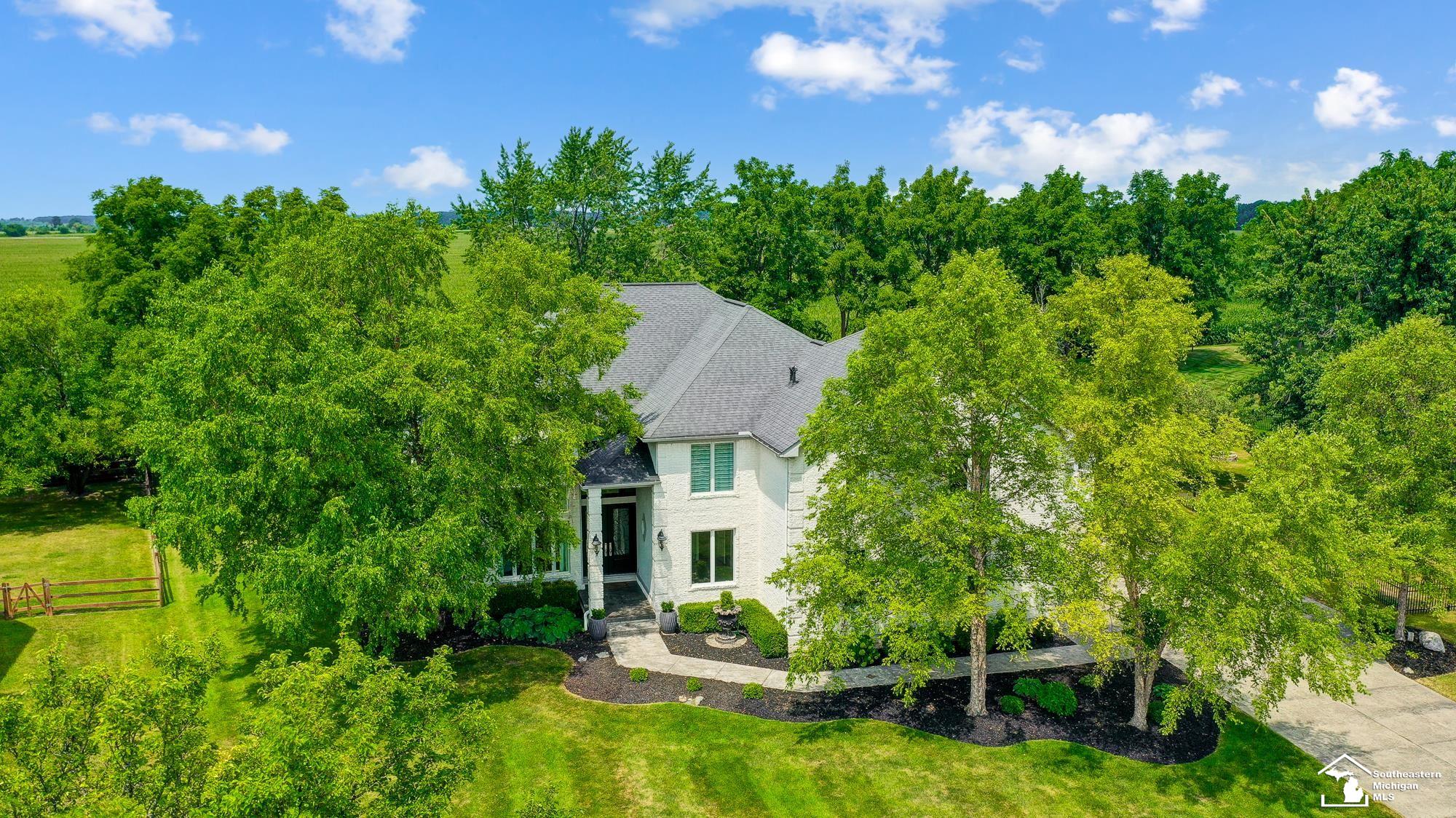Pebble Beach Dr, Monroe, MI 48162