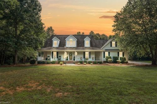 4219 River Bluff Dr, Denton, NC, 27239-8406 | Card Image