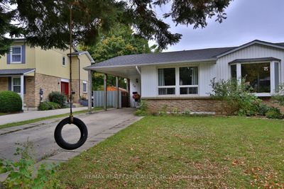 76 Queensdale Cres, Home with 3 bedrooms, 2 bathrooms and 3 parking in Guelph ON | Image 3