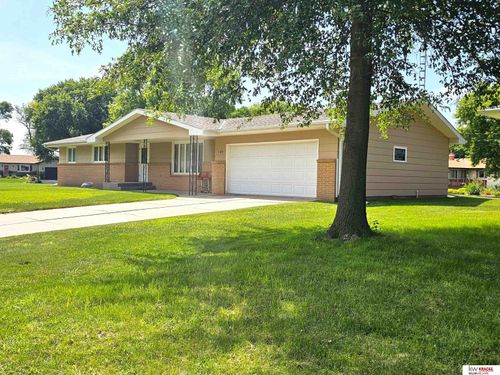 109 N Fern Circle Dr, De Witt, NE, 68341-5010 | Card Image