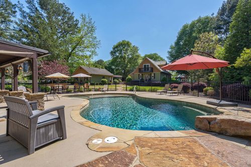 2120 Shadow Lake Dr, Buckhead, GA, 30625-2702 | Card Image