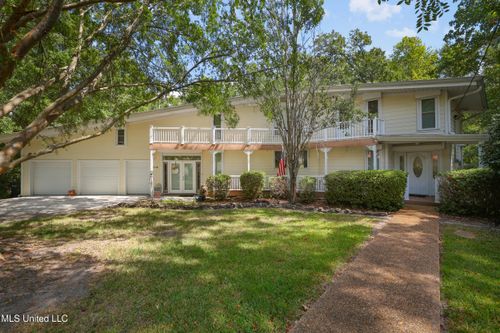 6518 Mauna Loa Ct, Diamondhead, MS, 39525-3347 | Card Image
