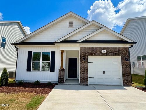 300 Bluejay St, Clayton, NC, 27520-3865 | Card Image