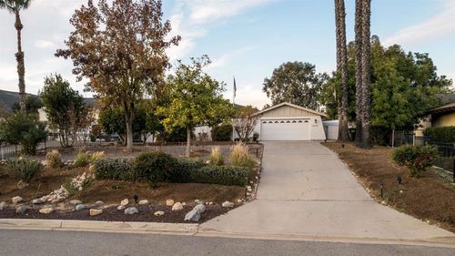 16134 Hampson Pl, Ramona, CA, 92065-4217 | Card Image