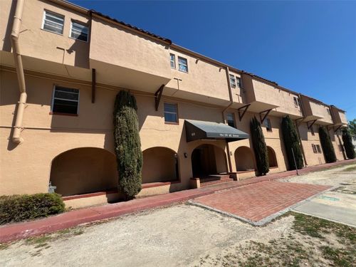 apt-44-914 Sw 8th Ave, GAINESVILLE, FL, 32601-6403 | Card Image