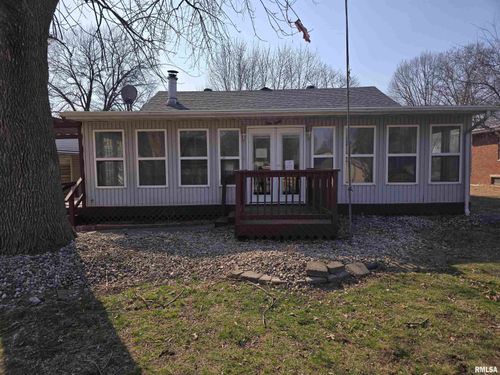 140 Greenview St, Wood River, IL, 62095-3218 | Card Image