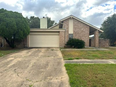 12943 Leaf Glen Lane, House other with 3 bedrooms, 2 bathrooms and null parking in Houston TX | Image 1