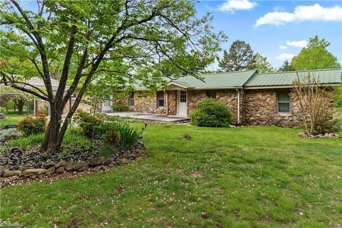 144 Woodard Rd, Lexington, NC, 27292-9431 | Card Image